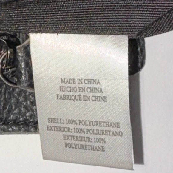 Street Level Black Textured Clutch with Wrist Strap - Picture 4 of 10